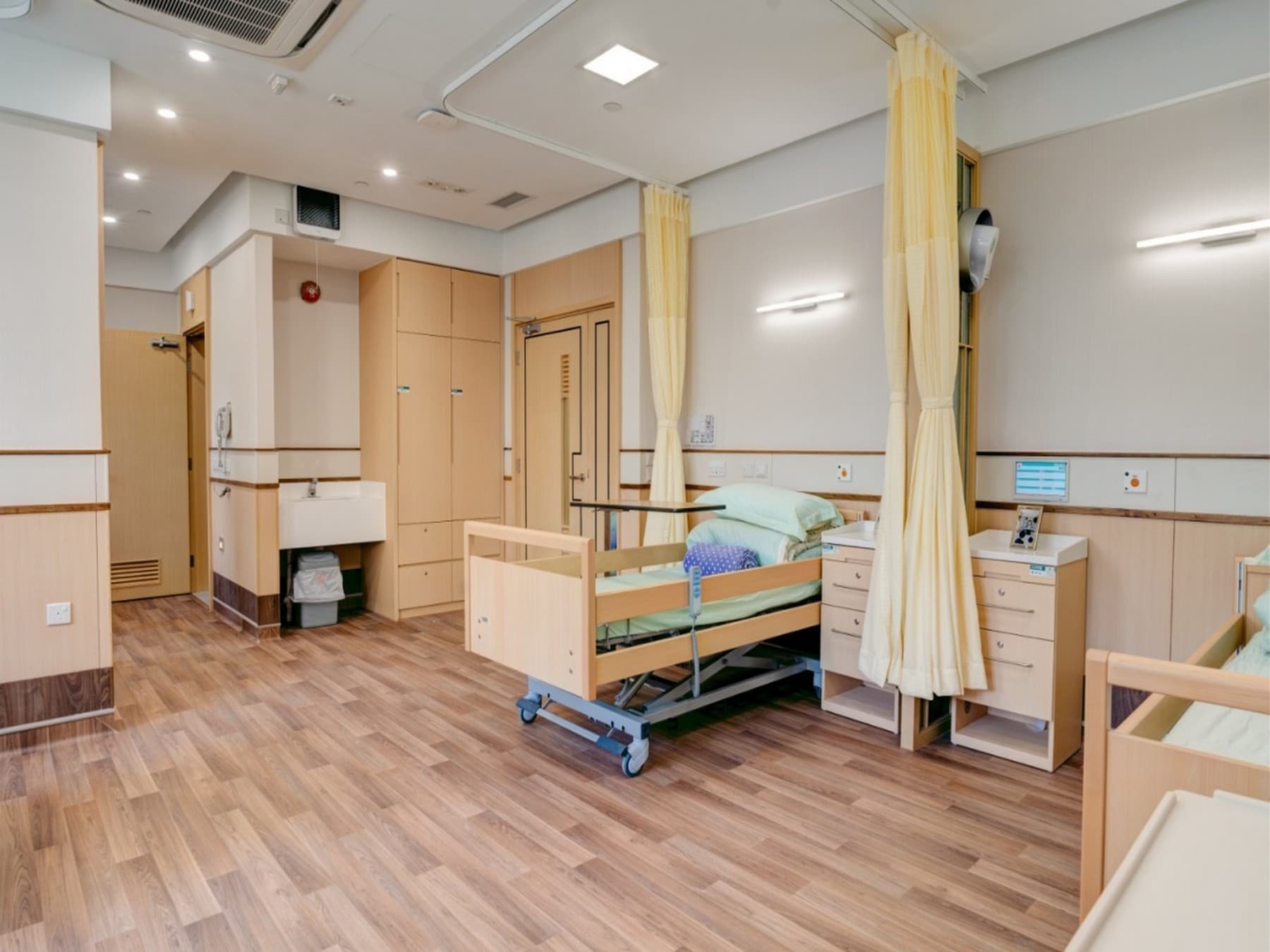 https://www.elderlyinfo.swd.gov.hk/tc/content/alpine-nursing-home