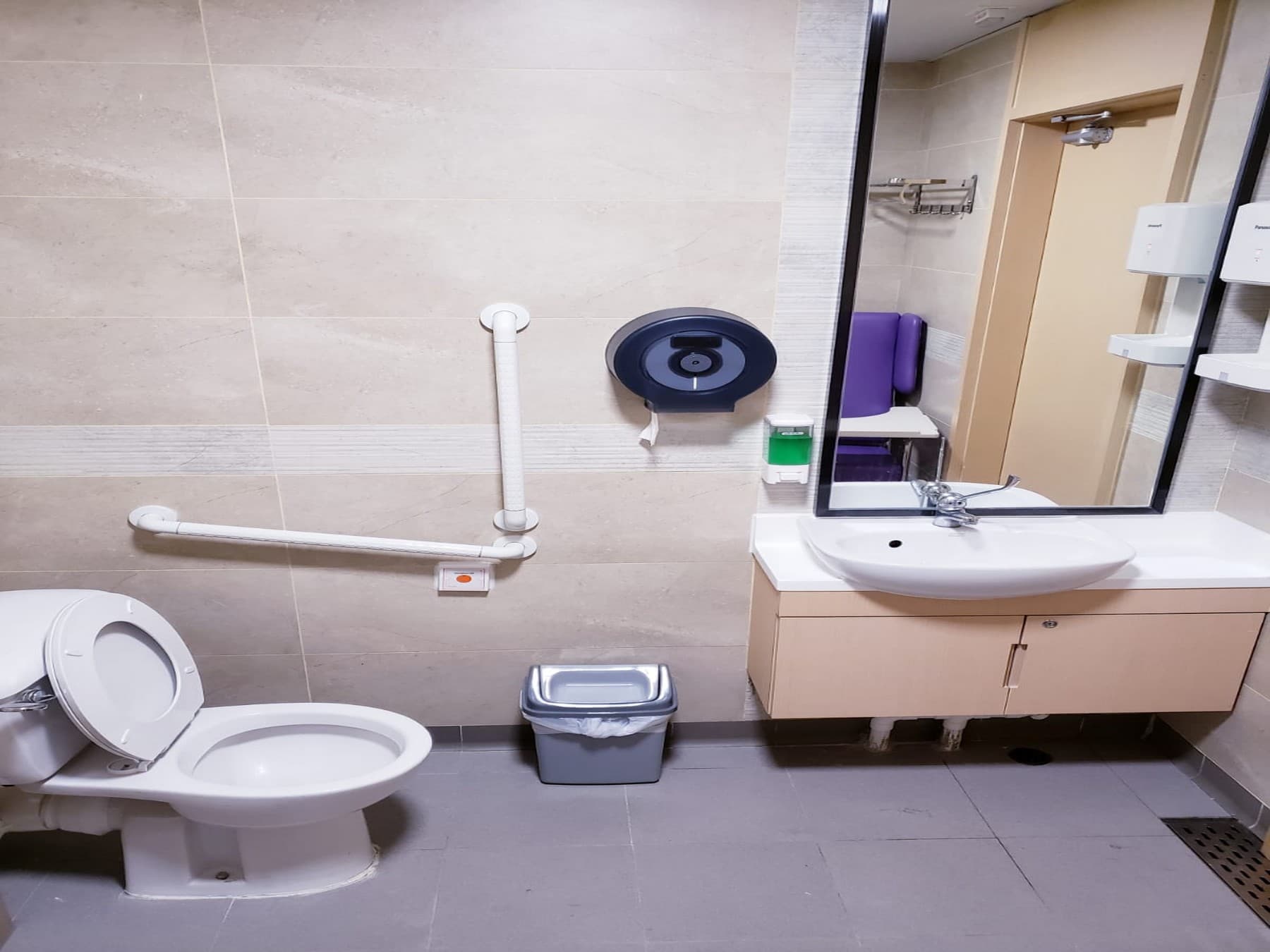 https://www.elderlyinfo.swd.gov.hk/tc/content/alpine-nursing-home