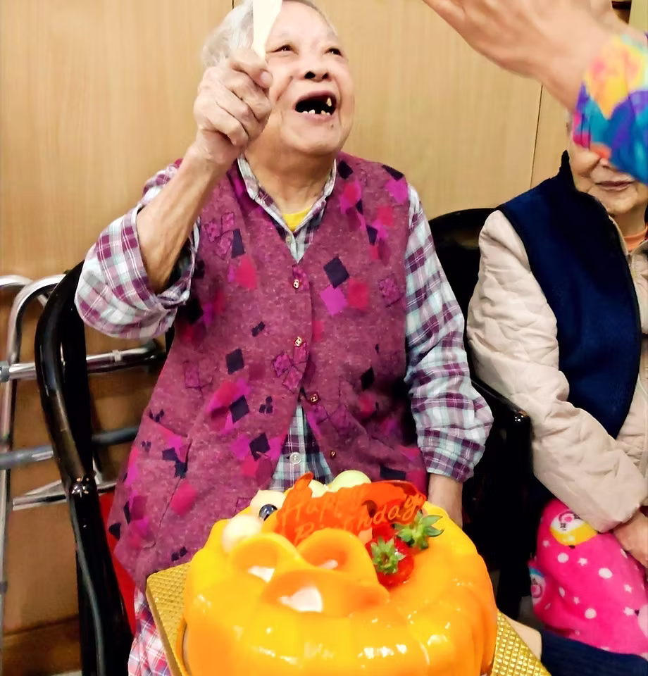 福恩護老院官方網站 https://www.fookyen.com/
