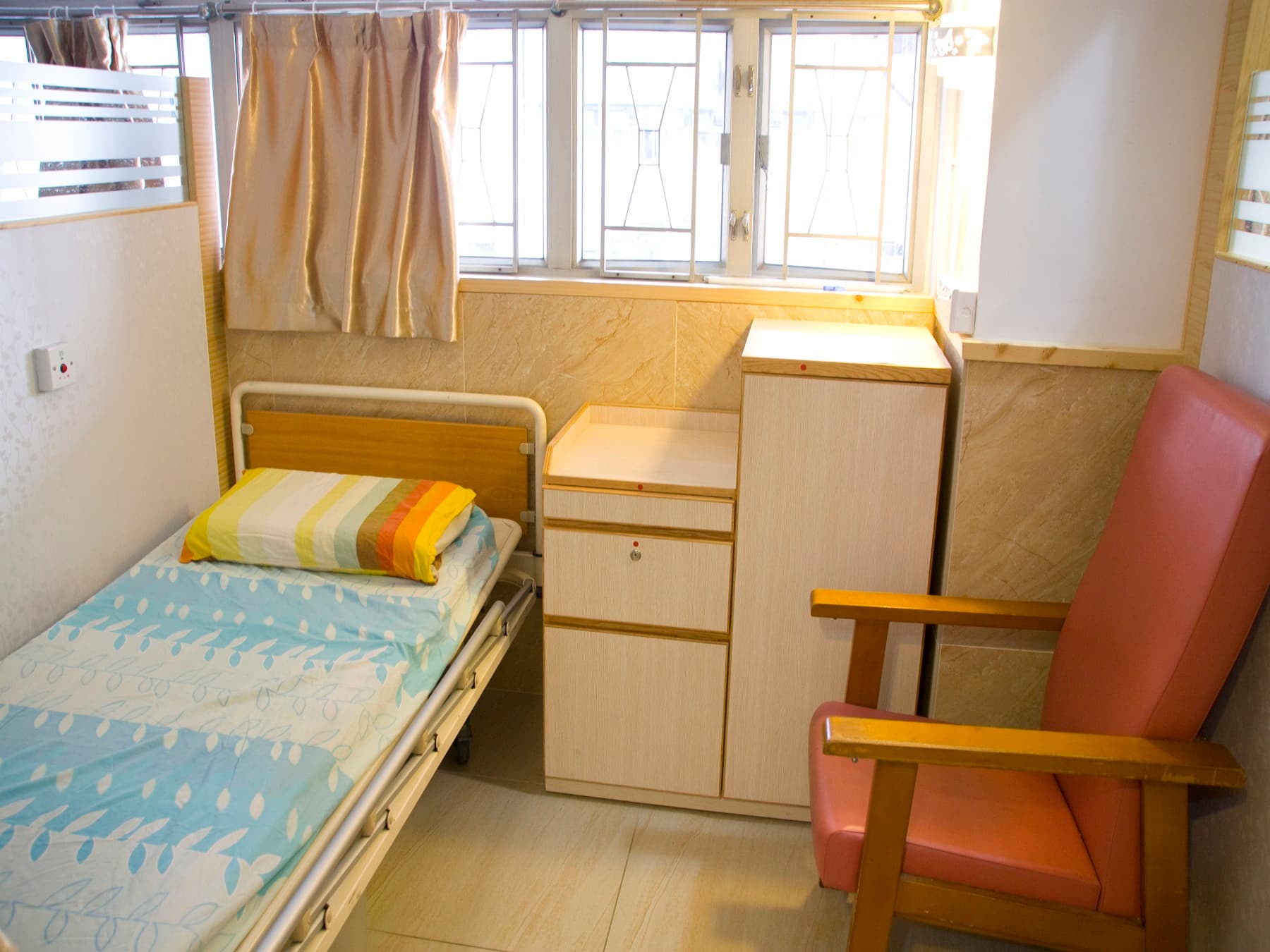 社署長者資訊網「協和護老院」房間相片;source=https://www.elderlyinfo.swd.gov.hk/tc/content/harmony-home-aged