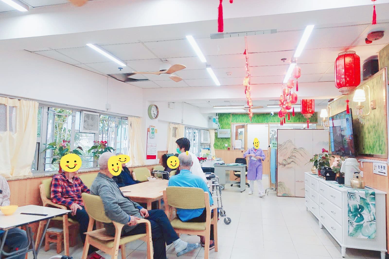 SWD Elderly Information Website profile for 康福護老之家有限公司, 活動區/客廳/飯廳 / Activity Area, Living Room, Dining Room.