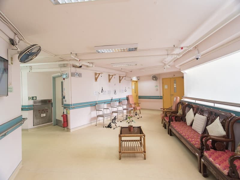 SWD Elderly Information profile L0039; alt=活動區/客廳/飯廳; https://www.elderlyinfo.swd.gov.hk/tc/content/hong-kong-sheng-kung-hui-li-ka-shing-care-and-attention-home-elderly