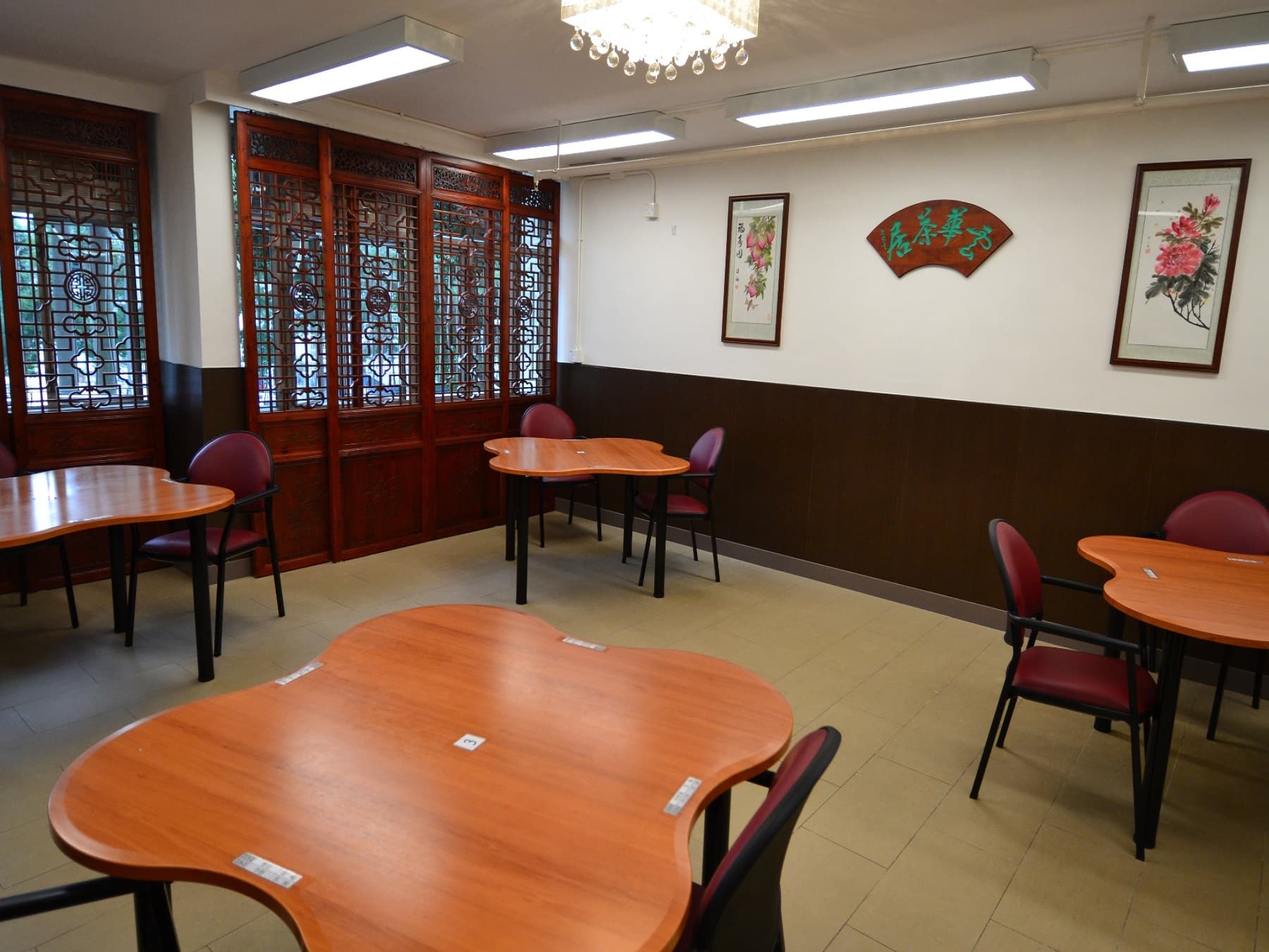 SWD Elderly Information profile L0058; alt=其他設施; https://www.elderlyinfo.swd.gov.hk/tc/content/hong-kong-young-womens-christian-association-wan-wah-care-and-attention-home-elderly