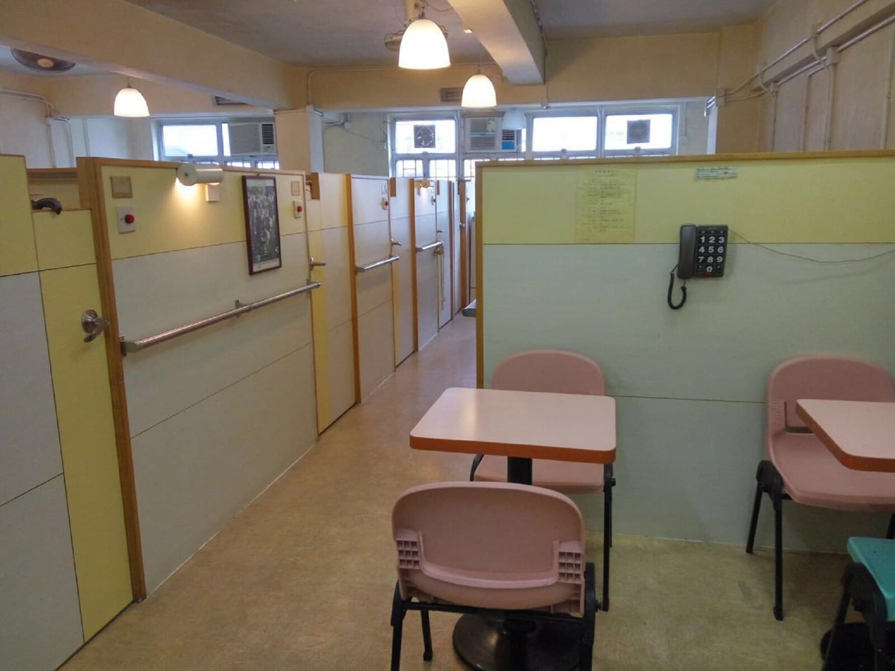 社署長者資訊網,L1219 健暉護老中心有限公司:活動區/客廳/飯廳