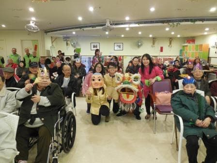 保良局西營盤護老院暨長者日間護理中心活動相片; source: http://elderly.poleungkuk.org.hk/tc/page.aspx?pageid=1322