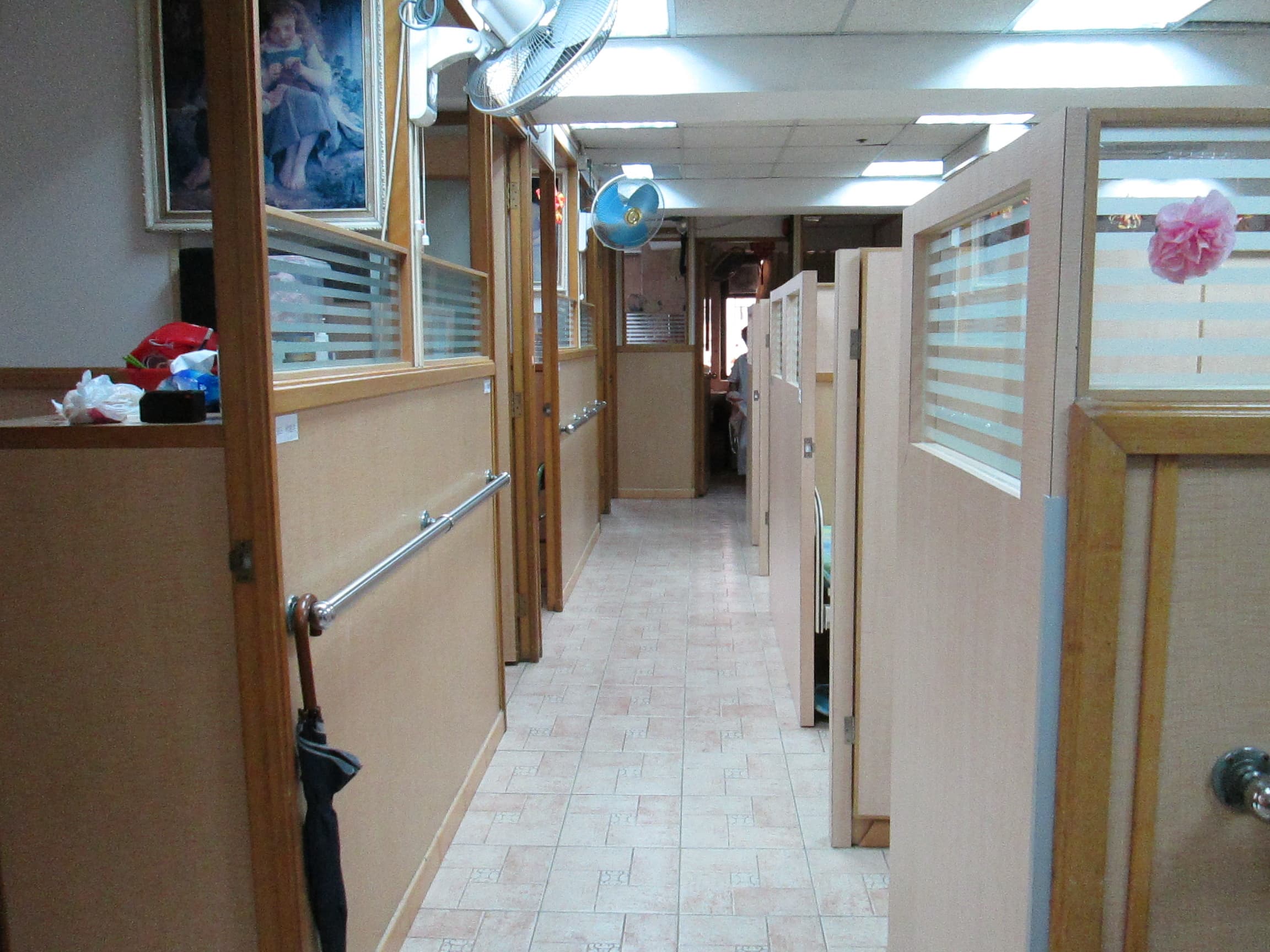 Social Welfare Department Elderly Information Website, L0842 聖恩護老院, alt=房間