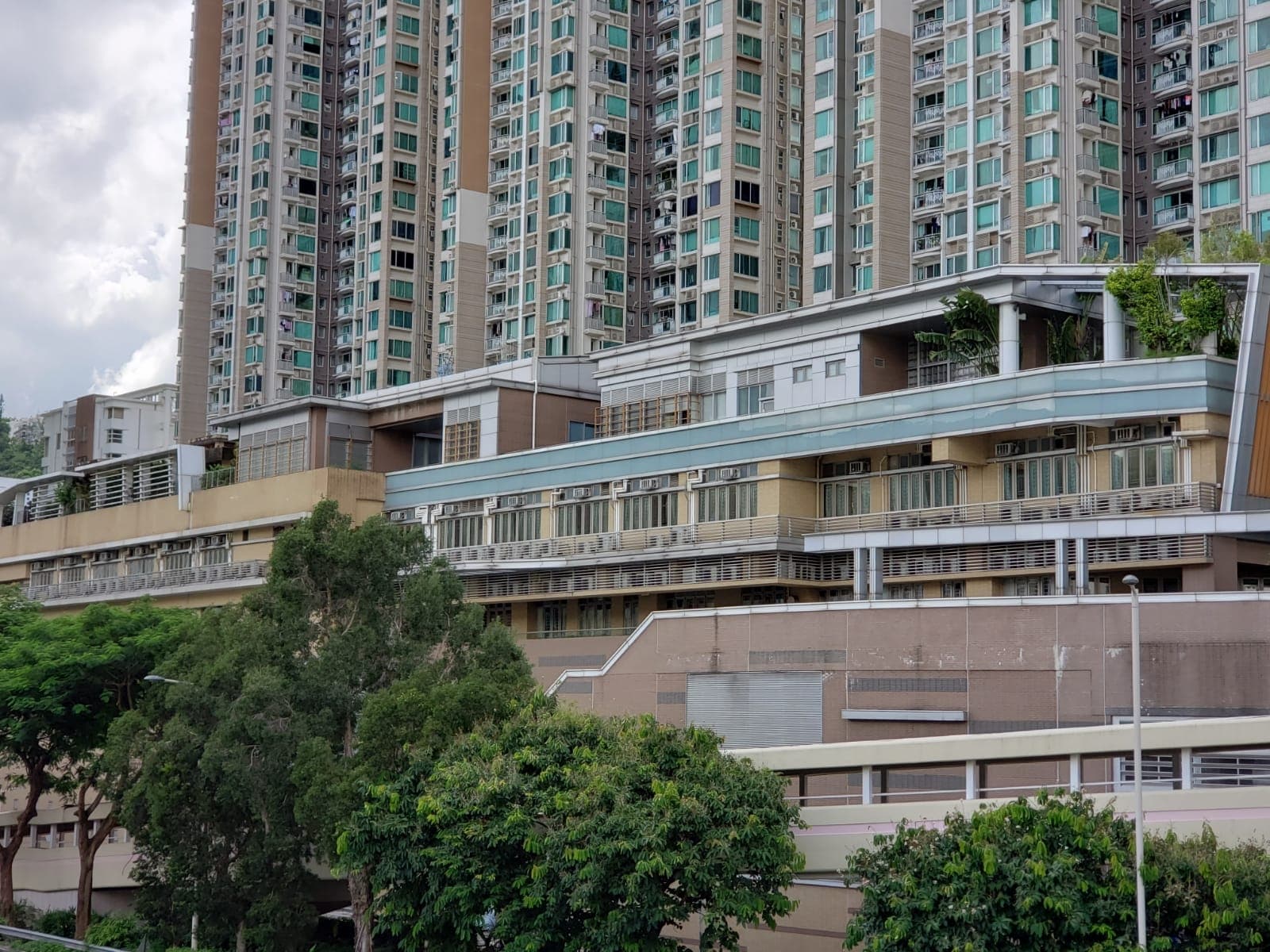 SWD Elderly Information profile L1322 - 院舍外觀; source=https://www.elderlyinfo.swd.gov.hk/tc/content/twghs_may_lodge_cum_day_care_centre_for_the_elderly