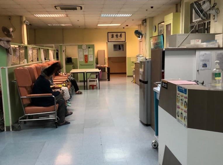 Social Welfare Department Elderly Information Website: 活動區/客廳/飯廳