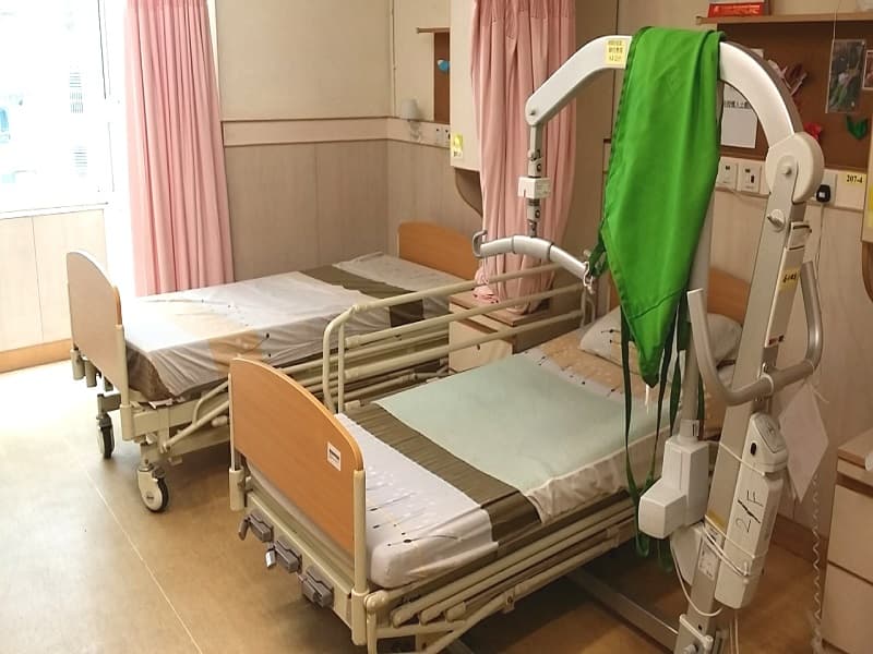 社署長者資訊網 - 仁濟醫院李衛少琦安老院: 房間