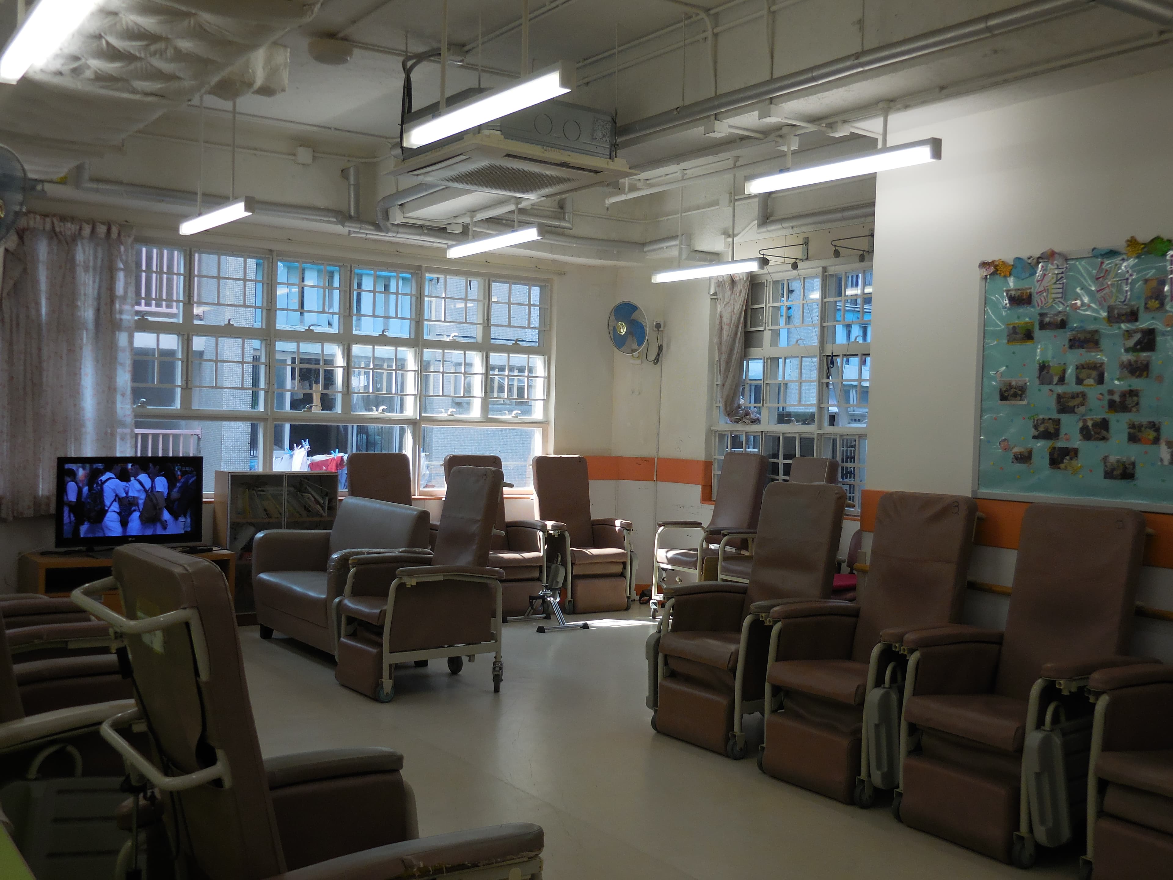 SWD Elderly Information Website, L1203 activity/living/dining photo
